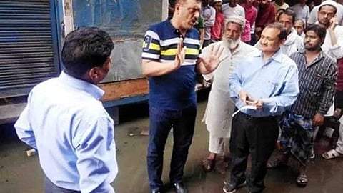 SP MLA From Kanpur Amitabh Bajpai Sentenced To One Year Prison Term By MPMLA Court