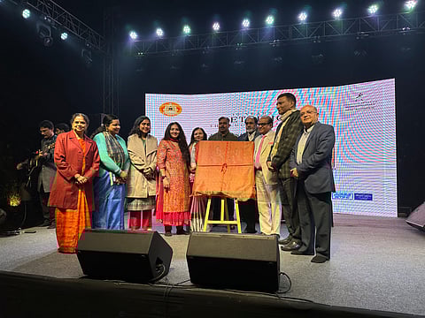 मेटाफर लिटरेचर फेस्टिवल में राज स्मृति, अलका प्रमोद और मनुज शर्मा द्वारा “रामायण की 40 शिक्षाएं” का विमोचन