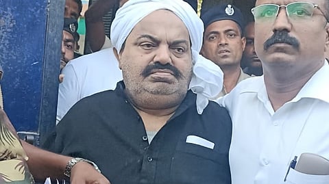 Don-turned-Politician Atique Ahmed Being Brought From Ahmedabad To Prayagraj By Road