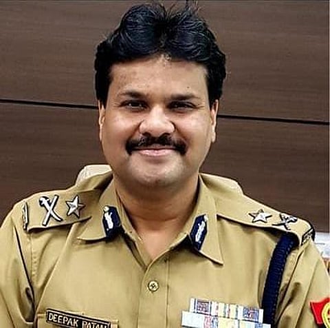 IPS Officer Deepak Ratan Passes Away After A Massive Heart Attack