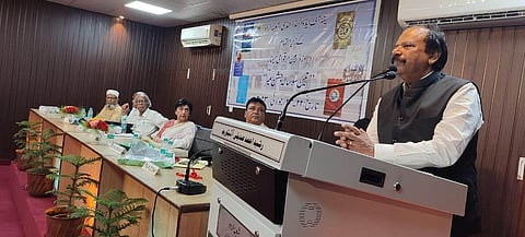 Two-day International Seminar On Mir Begins At AMU