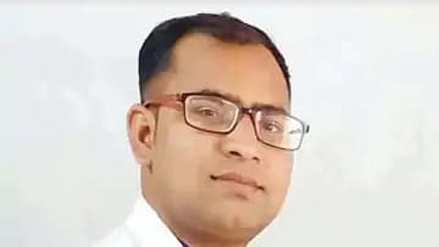 Doctor Hangs Himself In Prayagraj, Accuses Girlfriend Of Harassment In Suicide Note