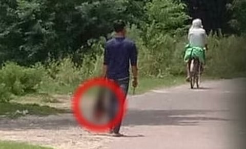 Young Man Beheads His Sister In UP's Barabanki For Affair With Village Boy, Walks Into Police Station With Severed Head