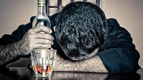 यूपी की राज्यपाल आनंदीबेन शराबबंदी की पक्षधर