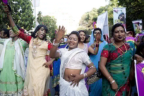 योगी सरकार ने ली किन्नरों की सुध, यूपी में 12 हजार रुपए सालाना मिलेगी पेंशन