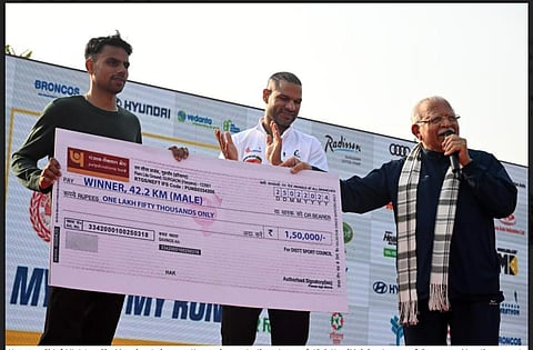 Haryana CM Flags Off 'Run For Zero Hunger' Gurugram Marathon