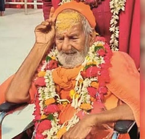 Venerated Saint Swami Shivshankar Chaitanya Passes Away In Varanasi At 108