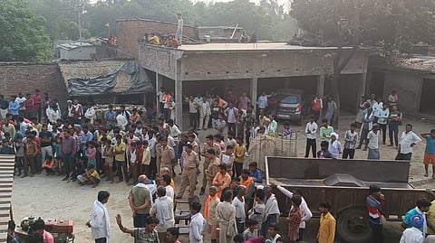Drunk Man Kills Five Of His Family In UP’s Sitapur Then Pulls Trigger On Himself