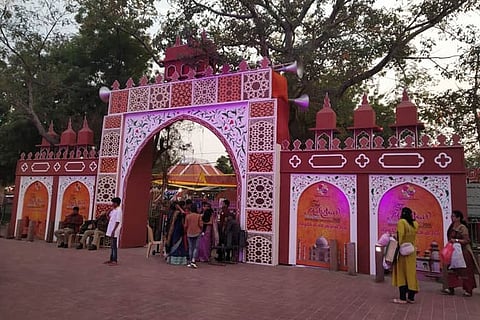 ताज महोत्सव: स्थानीय मेला या वैश्विक पर्यटन के लिए एक खोया अवसर?