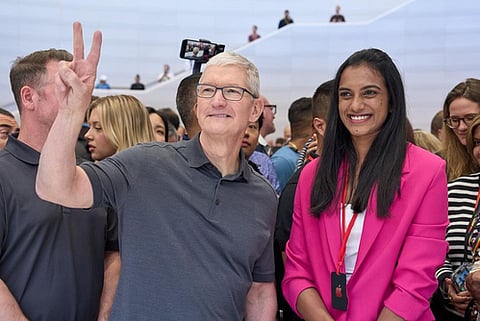 PV.Sindhu and Tim Cook