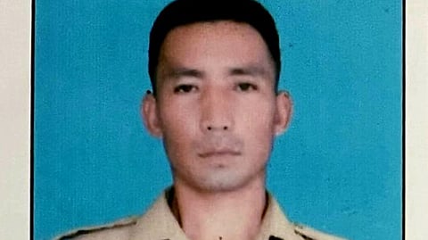 Serto Thangthang Kom