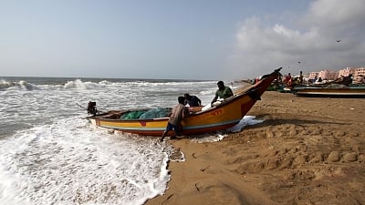 Sri Lankan Navy arrests nine fishermen from TN's Pudukottai