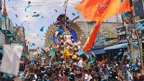 Festivities in Vinayaka Chathurthi rally in Hosur