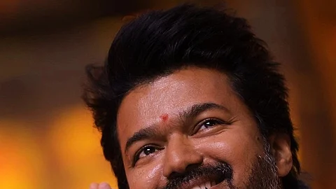 Actor Vijay fuels speculations of political entry, says he will fulfil people’s command