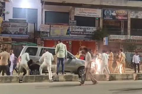 Congress workers attack BRS MLA Guvvla Balraju's vehicle