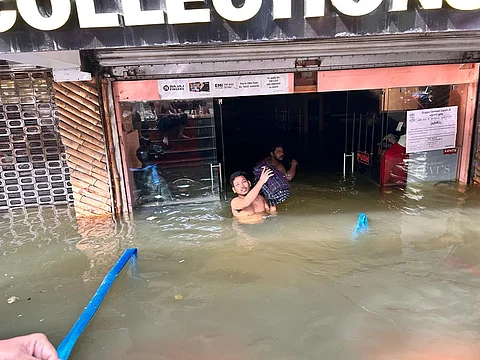 Chennai floods: Water stagnation, unresponsive Corporation plague residents