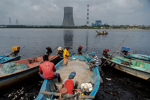 Ennore oil spill