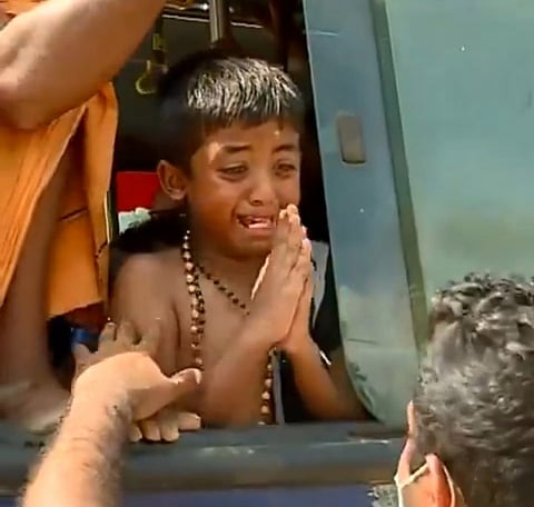 Right Wing handles spin false narrative around video of crying child in Sabarimala
