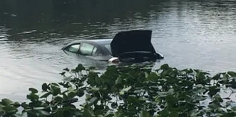 Telangana: Car plunges into lake due to poor visibility caused by dense fog