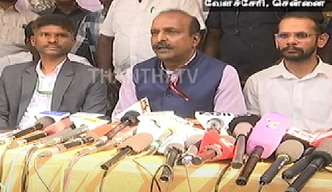 Kunal Satyarthi at a press conference