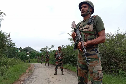 Manipur: Two police commandos killed, several injured in fresh flare up