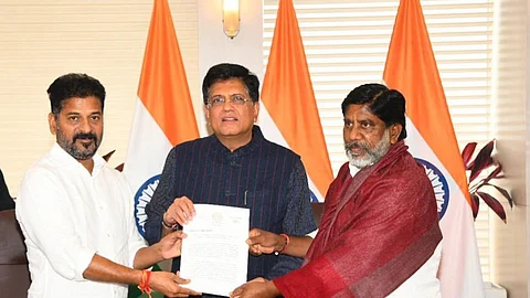 Telangana CM Revanth Reddy and Dy CM Mallu Bhatti Vikramarka met Union Min Piyush Goyal in New Delhi on Jan 13