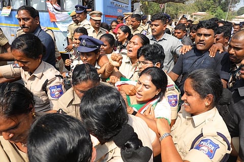 Police detain Sharmila in Cong office to foil ‘Chalo Secretariat’ call against YSRCP Govt on job issue
