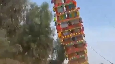 Chariot falling