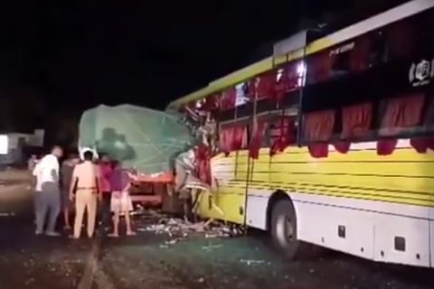 Accident spot in Chennai Trichy highway