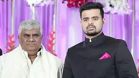 HD Revanna and Prajwal Revanna