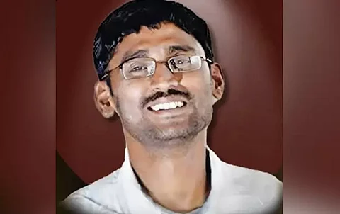 Dalit poet and PhD scholar Lakkur Anand found dead near Central University of Karnataka