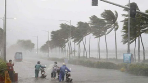 Heavy rain lashes Telangana