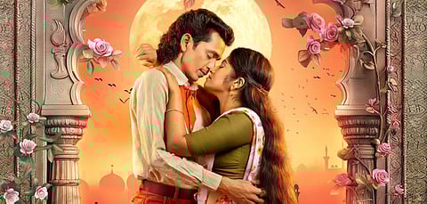 Rajesh Madhavan and Chitra Nair in 'Sureshanteyum Sumalathayudeyum Hrudayahariyaya Pranayakadha'