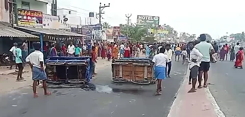 Caste clash on Salem-Bengaluru National Highway