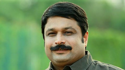 Reporter TV Editor-in-Chief MV Nikesh Kumar quits journalism to enter politics