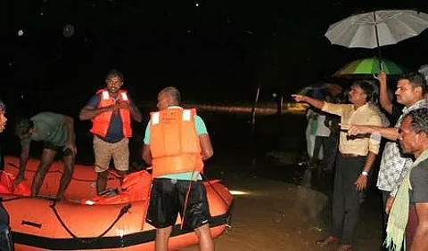 Telangana, Andhra floods: Death toll rises to 25, schools in Hyderabad shut
