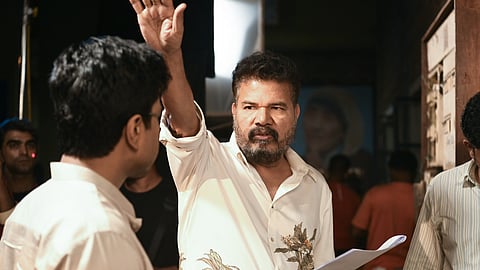 Shankar threatens legal action against those using Vel Pari novel scenes in films