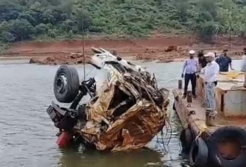 Recovering Arjun lorry