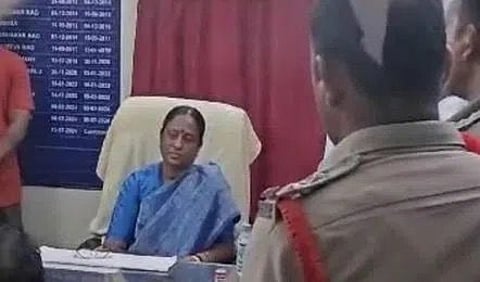 Minister Konda Surekha at the police station