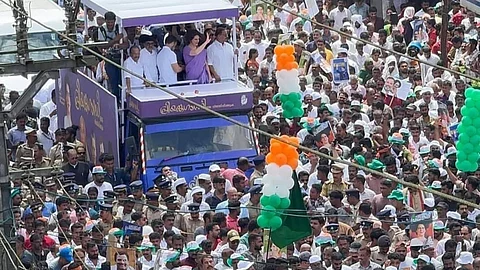 Massive turnout at Priyanka Gandhi's roadshow in Wayanad