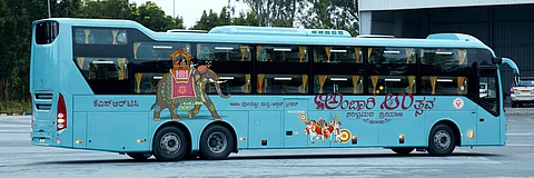 Ambari Utsav sleeper bus