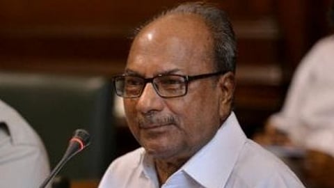 Antony asks Cong leaders to concentrate on Kerala local body polls, not on next CM