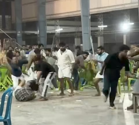 Violent clash between SFI and KSU members at D Zone youth festival, with chairs and sticks used in the fight.