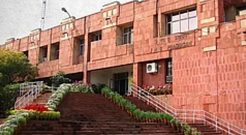 RSS-linked journalism institute in Kerala 'recognised by JNU,' says report