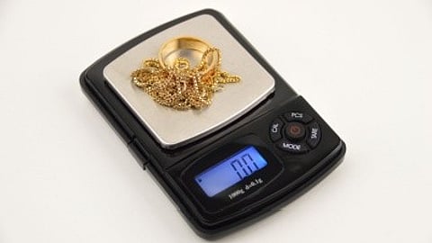 Explore how gold loan interest rates affect your online gold loan with Bajaj Finance