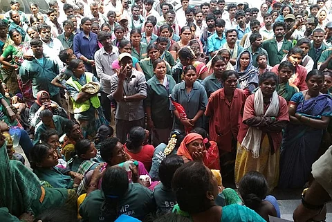 Karnataka government grants permanent jobs to over 12,650 BBMP pourakarmikas