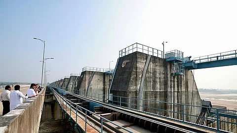 Medigadda barrage collapse: Telangana vigilance probe indicts L&T, top officials