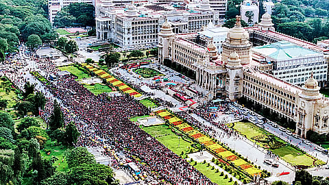 Bengaluru stampede: Retired IPS officers urge CM Siddaramaiah to act against organisers, not police