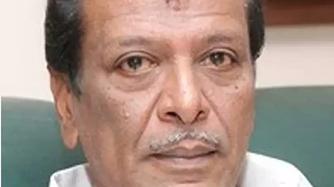 MK Muthu