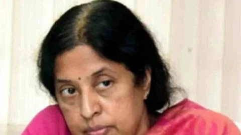 Telangana HC dismisses IAS officer's discharge petition in OMC case